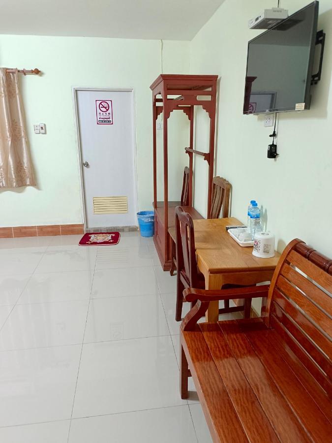 โรงเกลือรีสอร์ท Aranyaprathet Extérieur photo