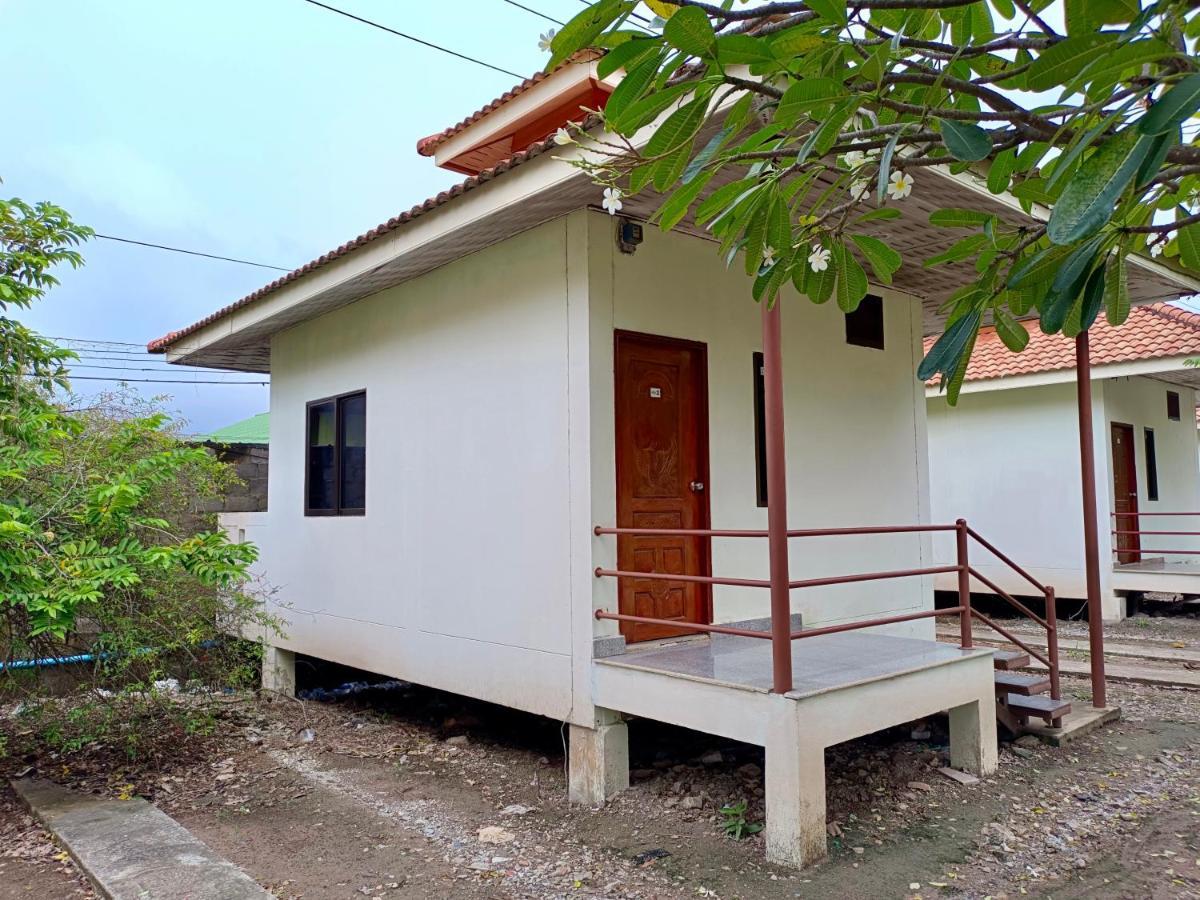 โรงเกลือรีสอร์ท Aranyaprathet Extérieur photo